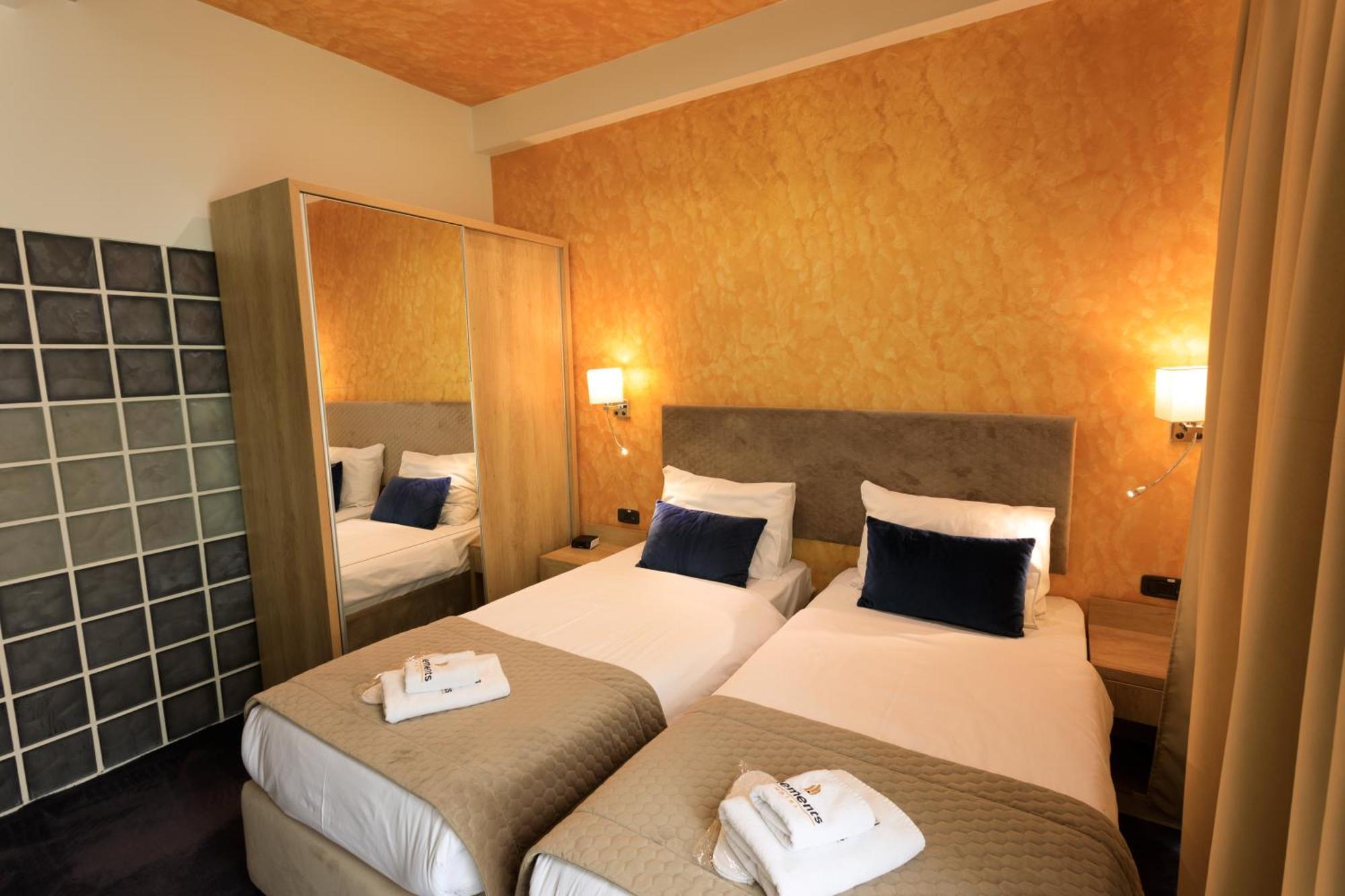 Hotel Elements Novi Pazar Exterior photo